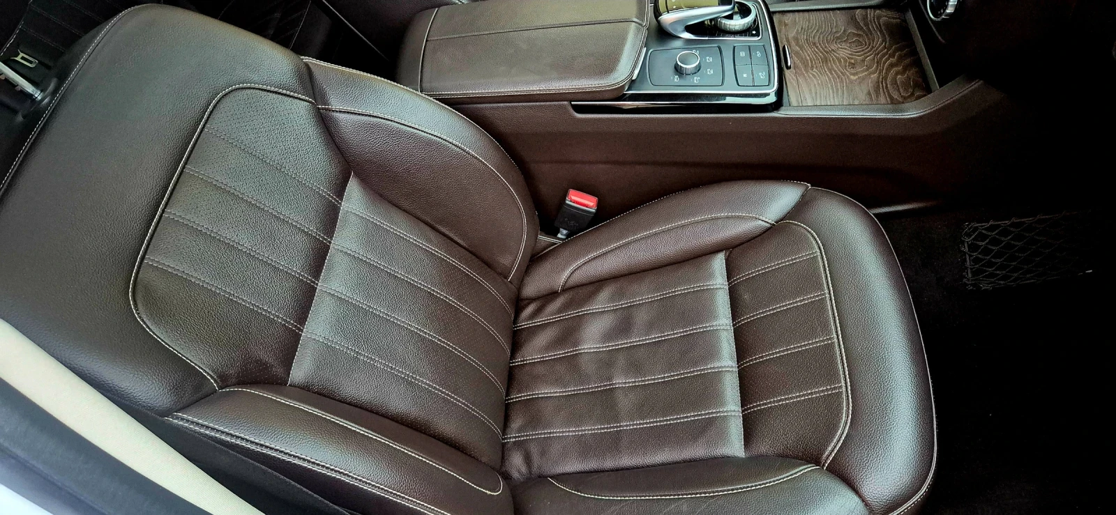 Mercedes-Benz GLE 400 ЧИСТ CARFAX, снимка 14 - Автомобили и джипове - 53787051