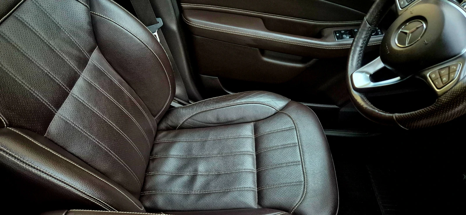 Mercedes-Benz GLE 400 ЧИСТ CARFAX, снимка 15 - Автомобили и джипове - 53787051