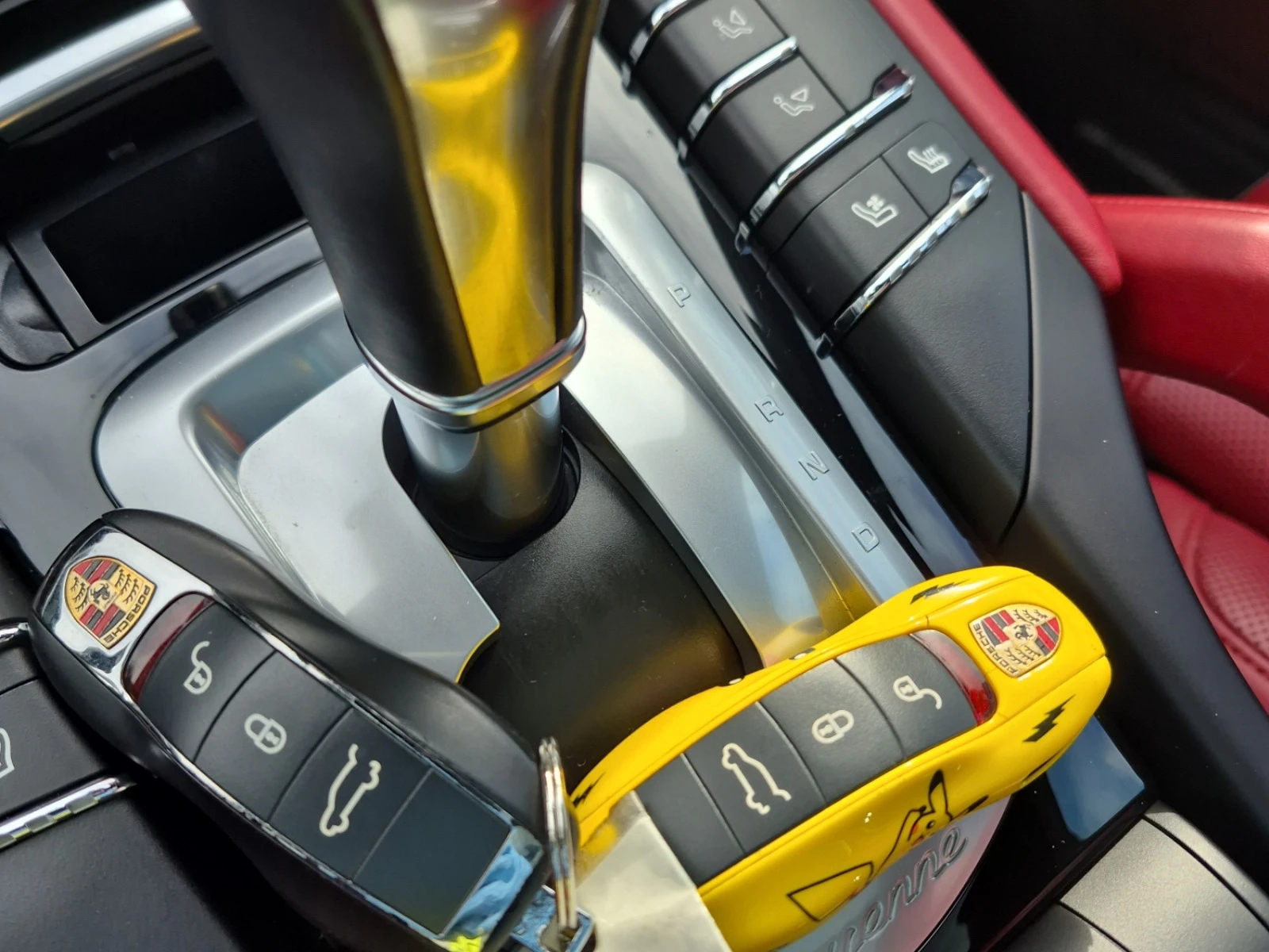 Porsche Cayenne * * CARFAX * * АВТО КРЕДИТ * * , снимка 7 - Автомобили и джипове - 53977127