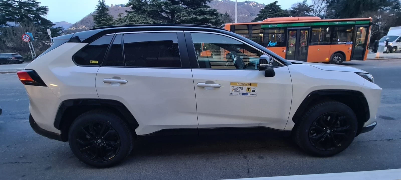 Toyota Rav4 2.5 HV E-CVT 2WD Style | Mobile.bg � ����������� 4