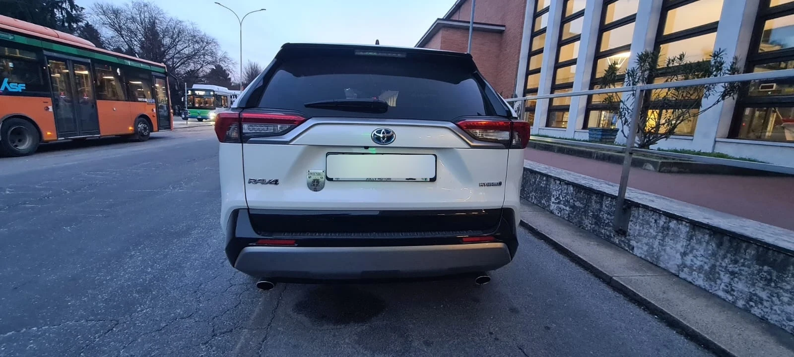 Toyota Rav4 2.5 HV E-CVT 2WD Style | Mobile.bg � ����������� 2