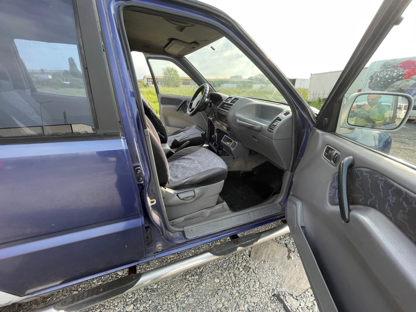 Nissan Terrano, снимка 7 - Автомобили и джипове - 54514163