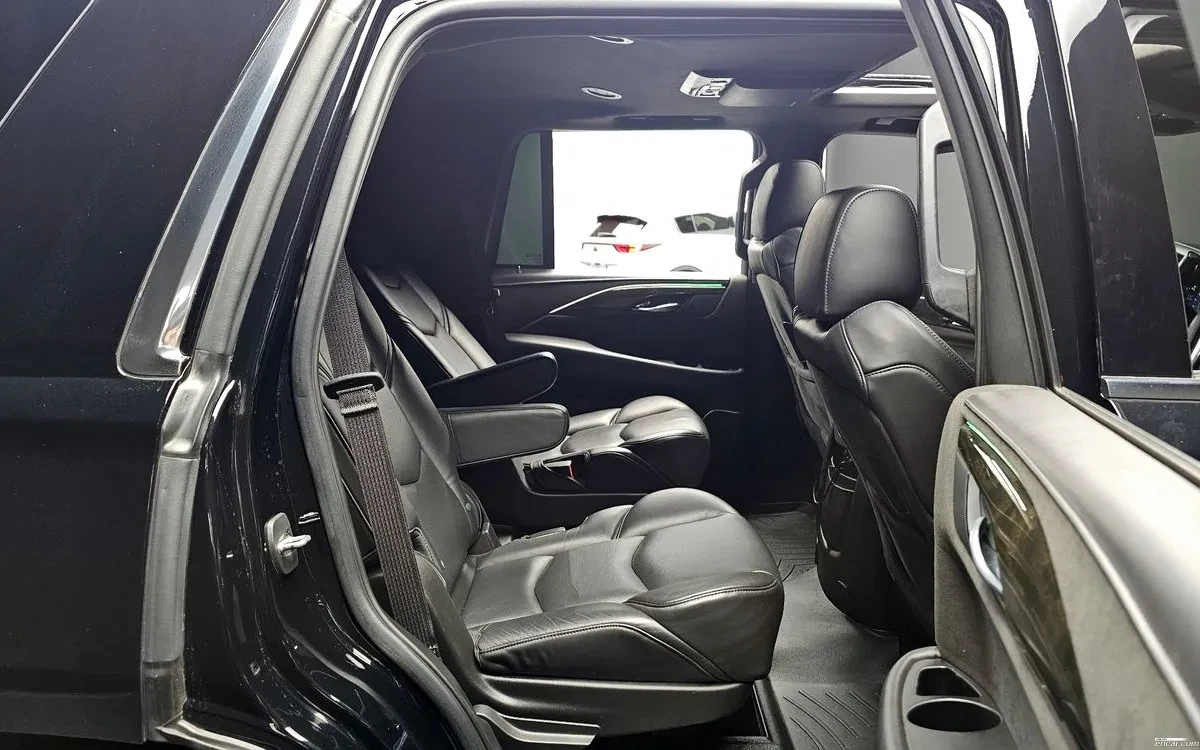 Cadillac Escalade 6.2 * CAPTAIN SEATS * ПОДГР/ОБДУХ * 360 * HEADS UP, снимка 9 - Автомобили и джипове - 54724999