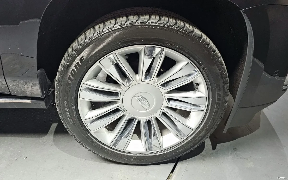 Cadillac Escalade 6.2 * CAPTAIN SEATS * ПОДГР/ОБДУХ * 360 * HEADS UP, снимка 4 - Автомобили и джипове - 54724999