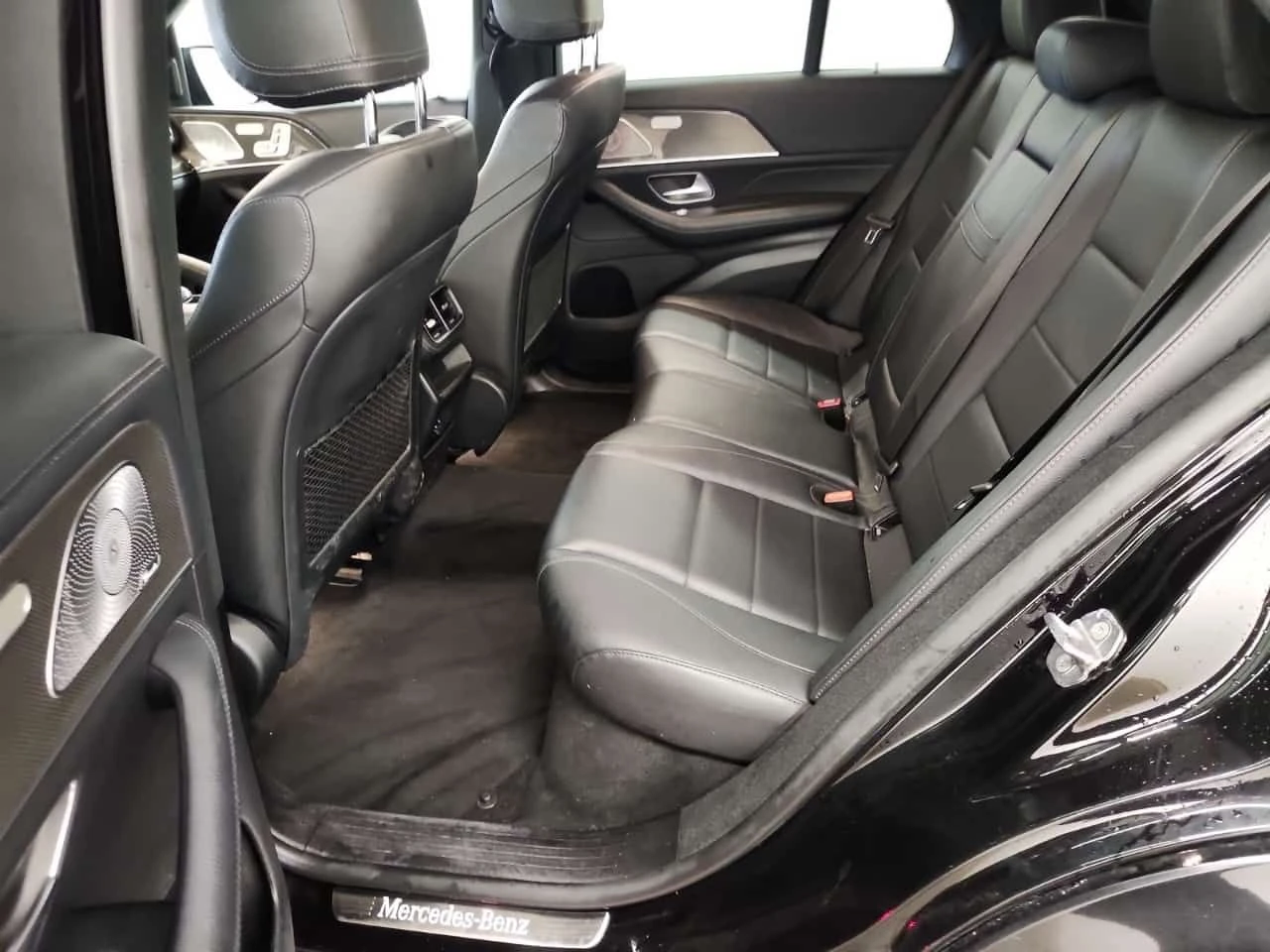 Mercedes-Benz GLE 450 AMG HEAD-UP * ПОДГРЕВИ * BURMESTER * PANO * CARFAX, снимка 12 - Автомобили и джипове - 54794362