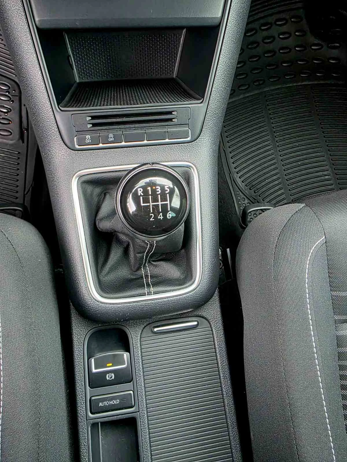 VW Tiguan 2.0 TDI LOUNGE, снимка 12 - Автомобили и джипове - 55171343