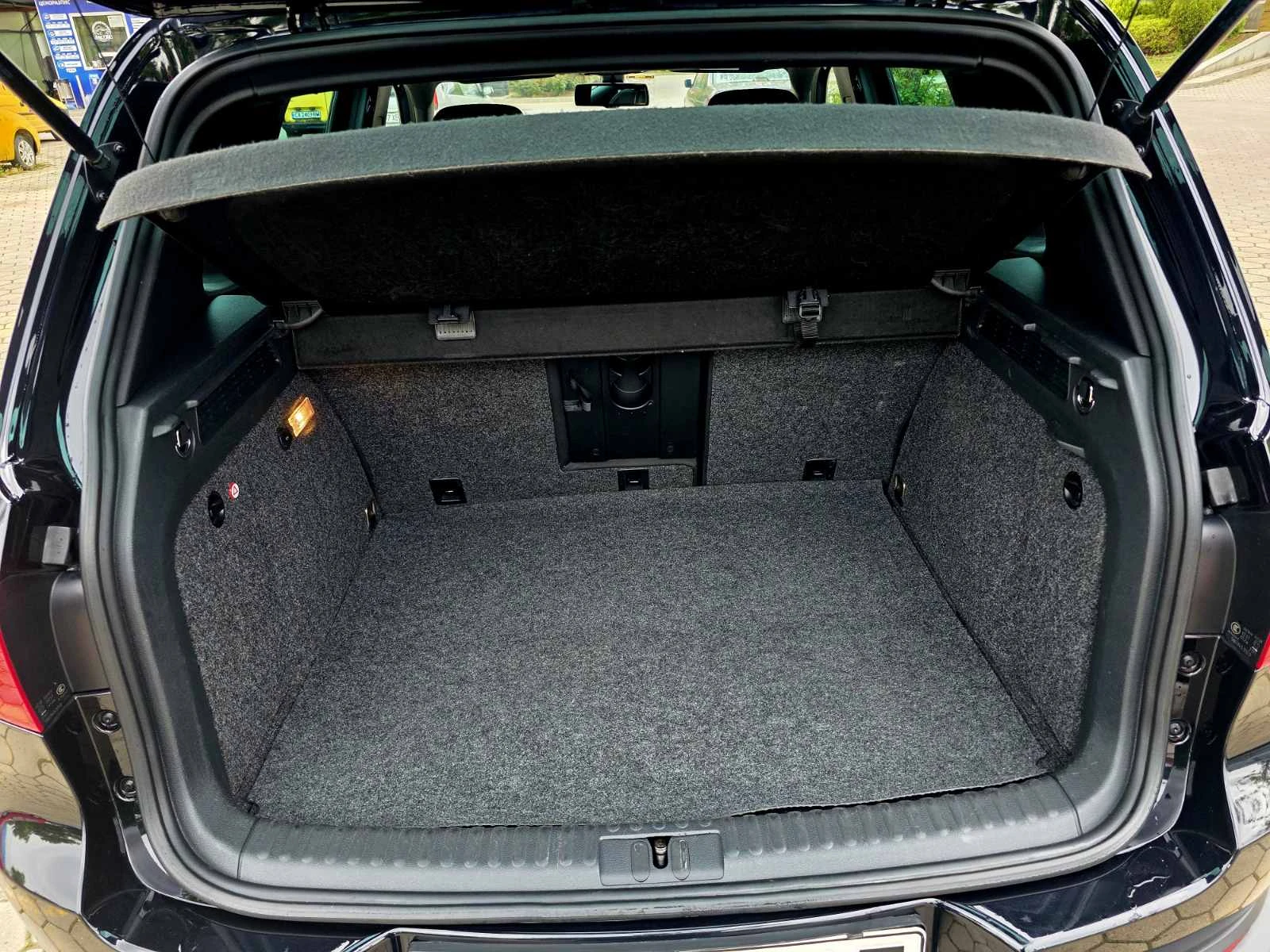 VW Tiguan 2.0 TDI LOUNGE, снимка 15 - Автомобили и джипове - 55171343