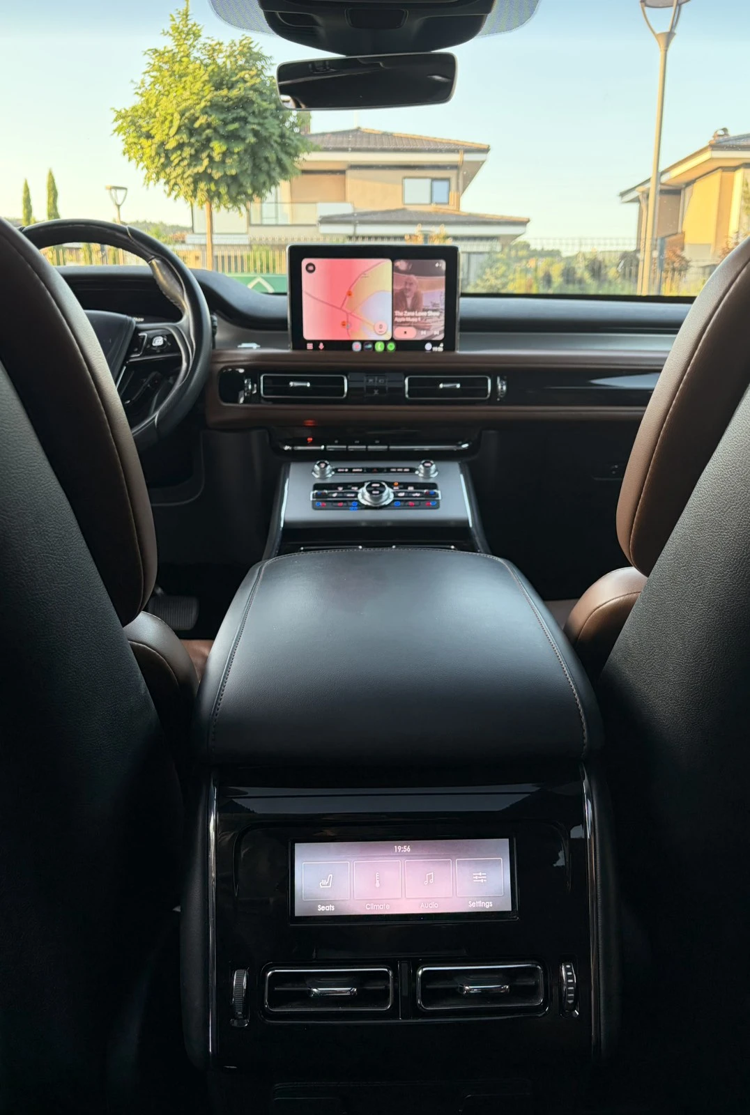 Lincoln Aviator Reserve, снимка 13 - Автомобили и джипове - 55492855