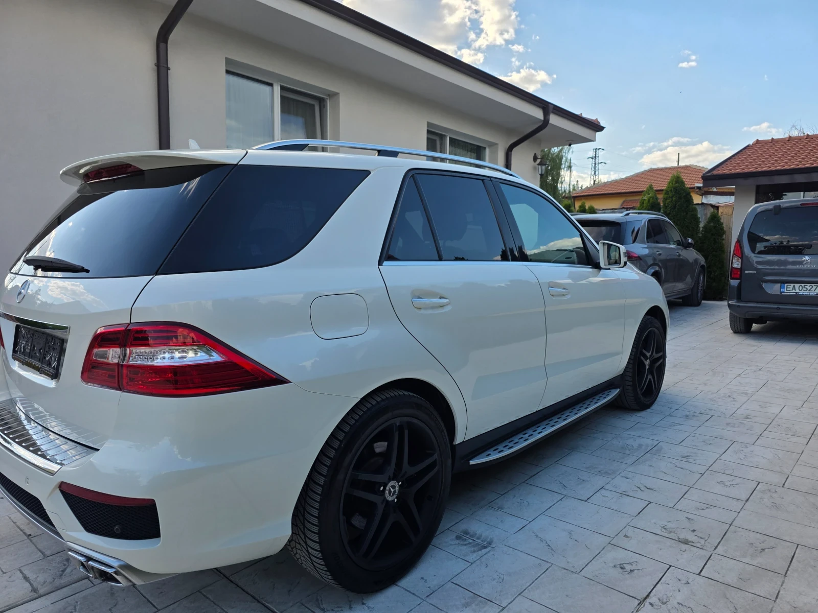 Mercedes-Benz ML 350 3.5  AMG FULL , снимка 4 - Автомобили и джипове - 55657183