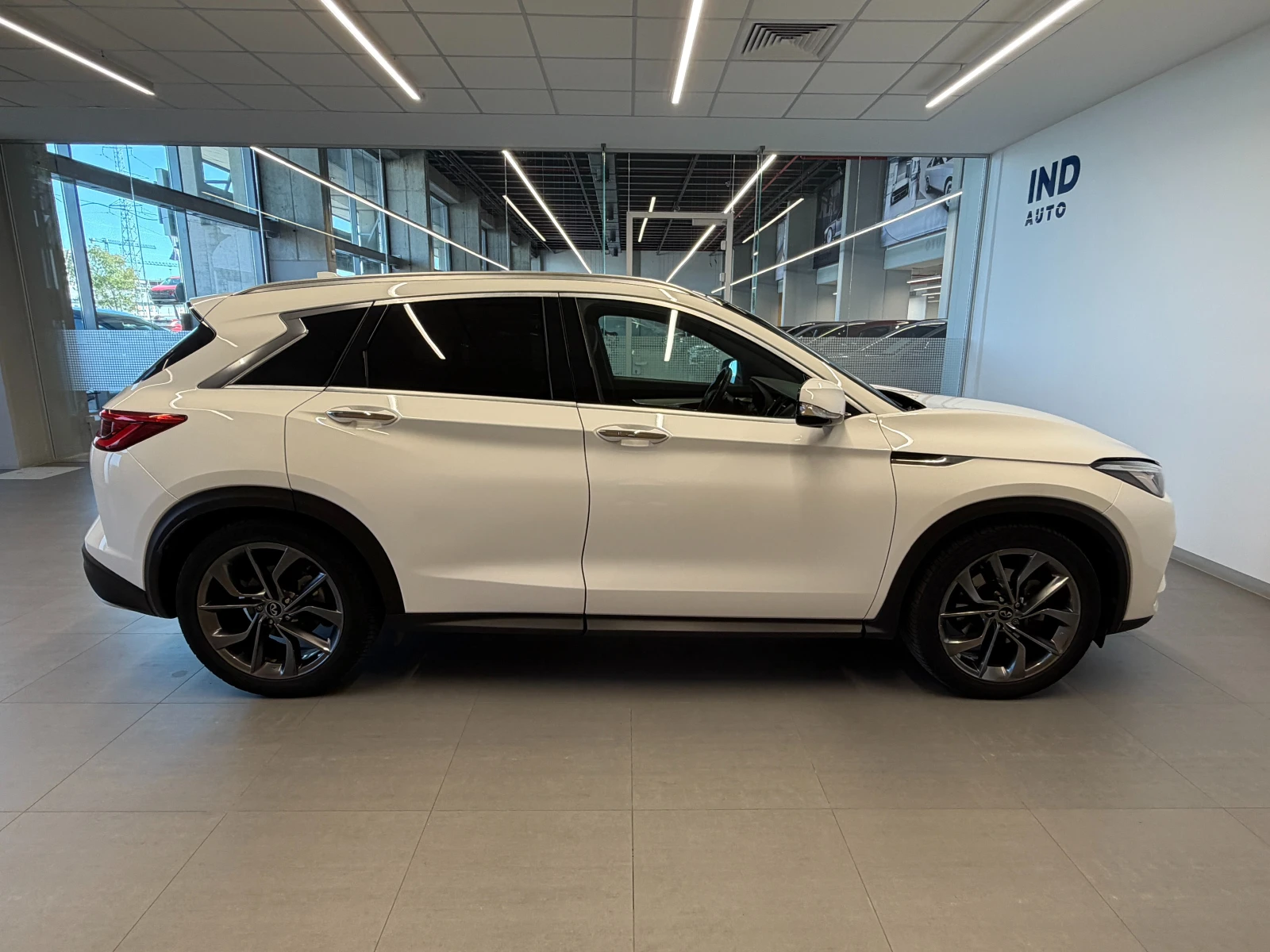 Infiniti QX50 SENSORY, снимка 6 - Автомобили и джипове - 56623576