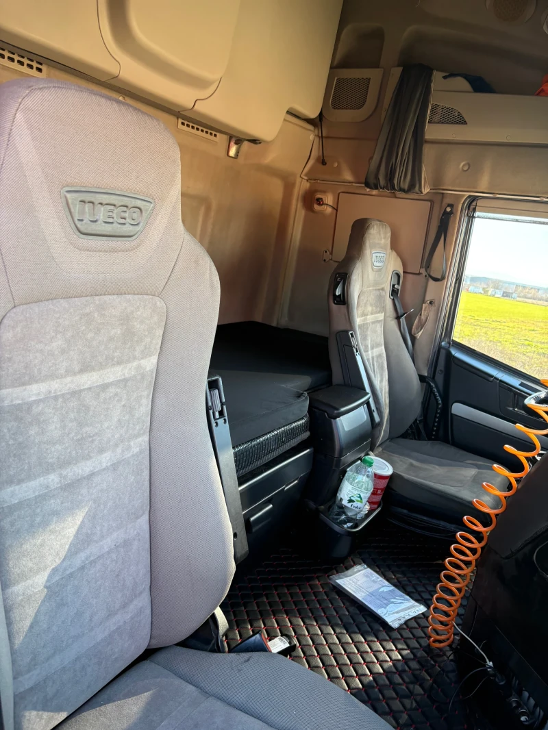 Iveco Stralis, снимка 9 - Камиони - 52929259