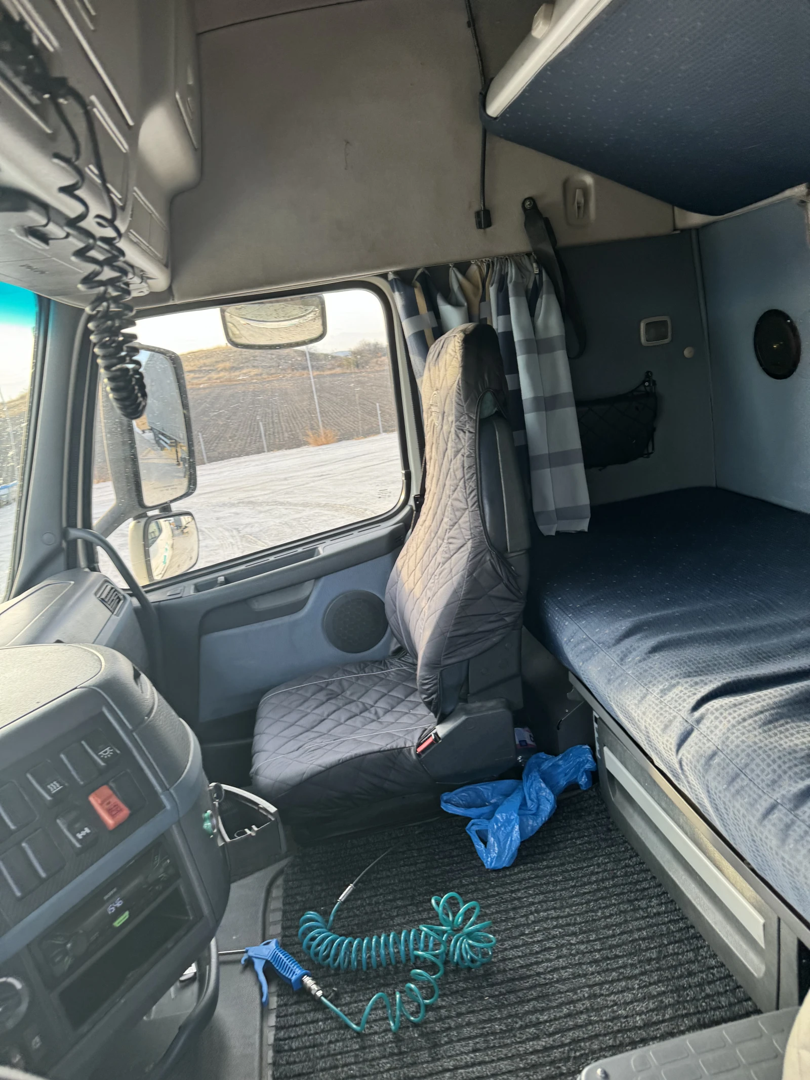 Volvo Fh, снимка 5 - Камиони - 53862426