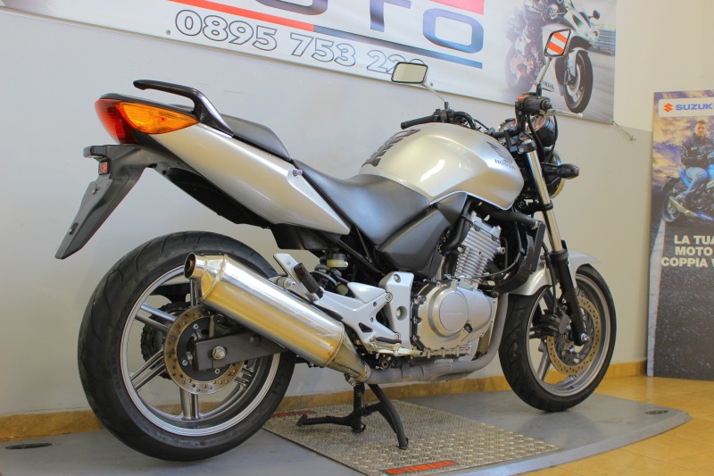 Honda Cbf 500, 2004г., снимка 2 - Мотоциклети и мототехника - 38437215
