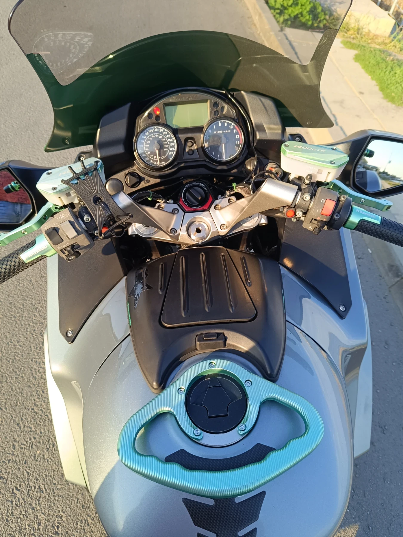 Kawasaki Gtr 1400 Concours, снимка 8 - Мотоциклети и мототехника - 55943503