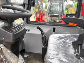 Телескопичен товарач Komatsu НОВИ 1600кг със вилици | Auto.bg — изображение 7