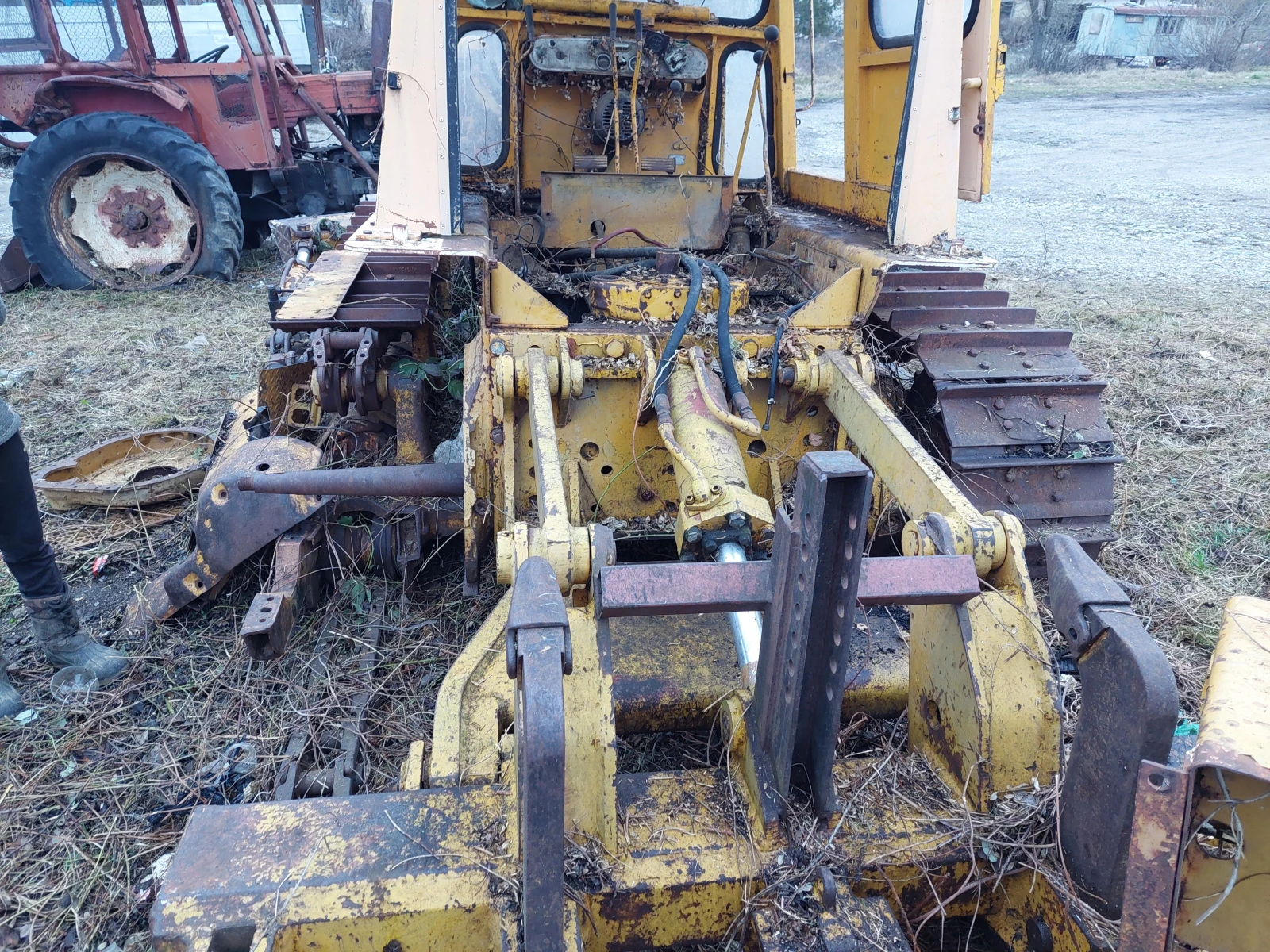 Булдозер Cat D6 - изображение 5