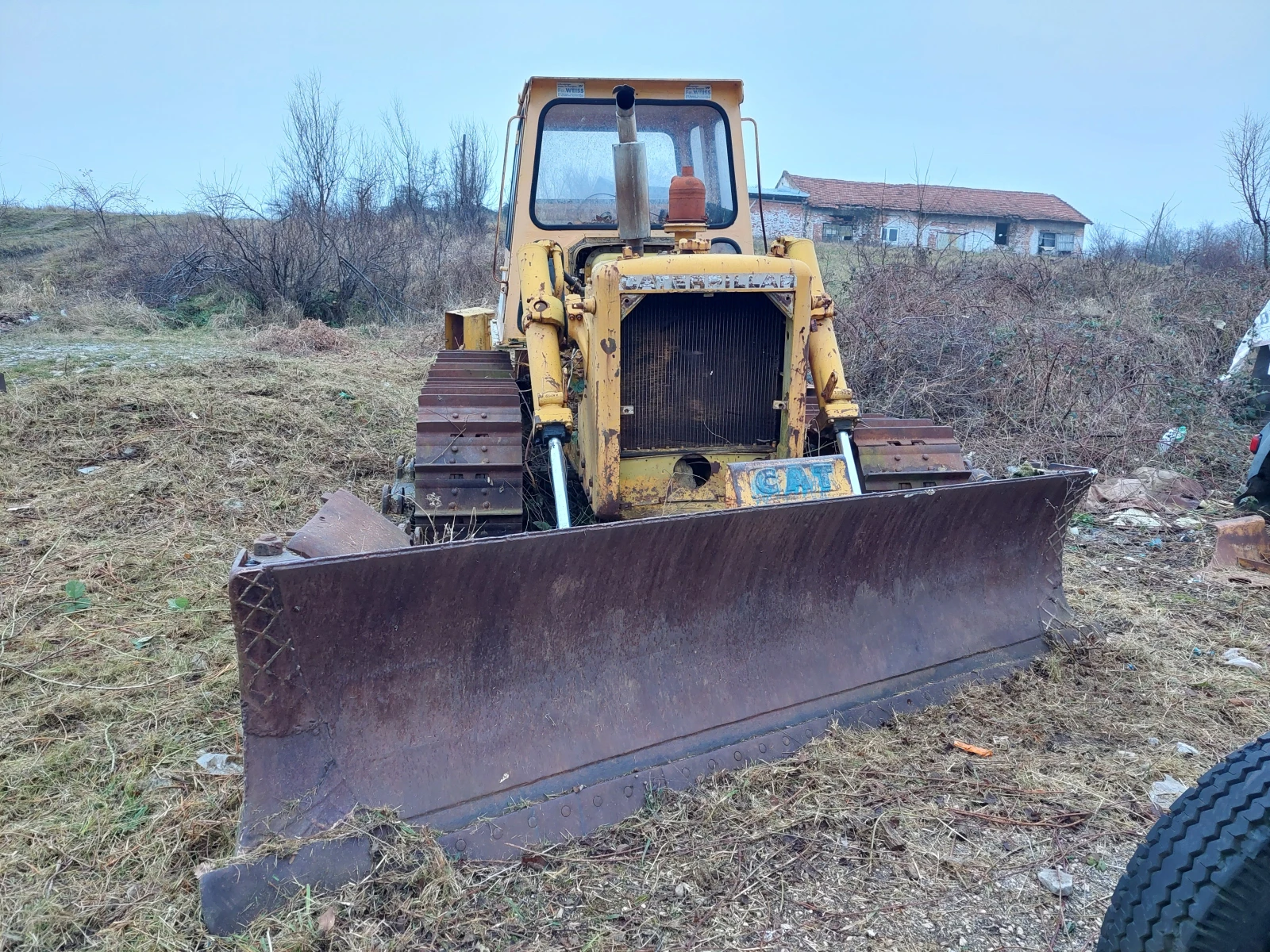 �������� Cat D6 | Mobile.bg � ����������� 1