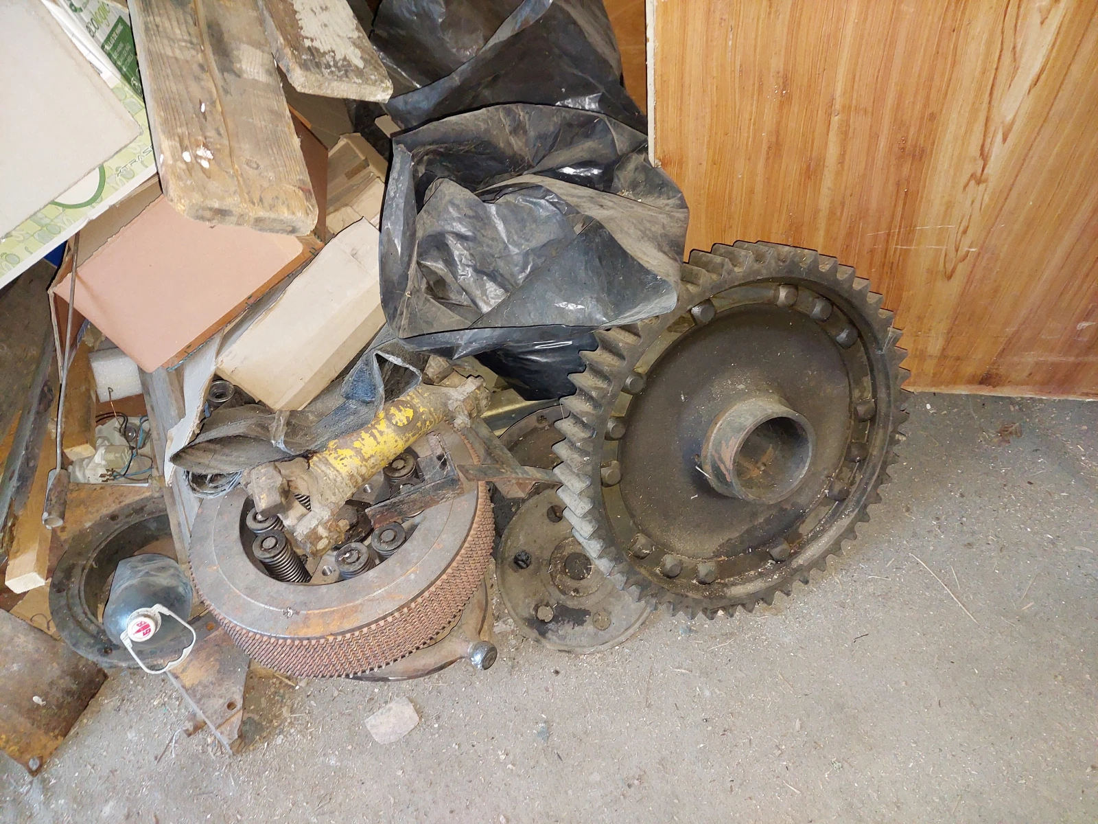 �������� Cat D6 | Mobile.bg � ����������� 17