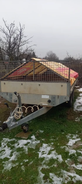 За автомобил Sirius