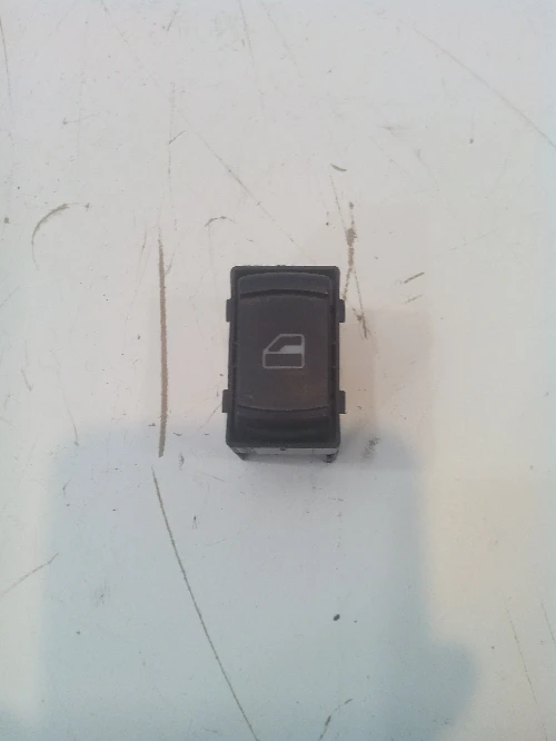 Копче ел.стъкло Фолксваген Пасат Б5