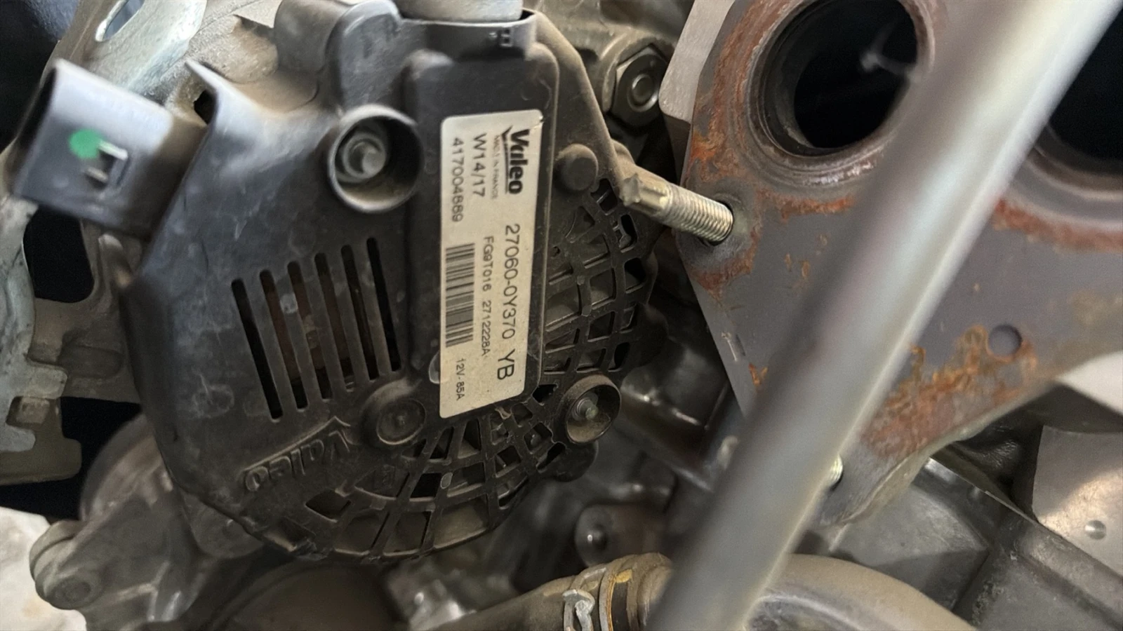 27060-0Y370   ���������� / ��������� Toyota Yaris 1.5i  Valeo 2018 2712228A 12V 85A  | Mobile.bg � ����������� 2
