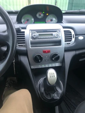 Lancia Ypsilon 1.4, снимка 5