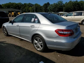 Mercedes-Benz E 500 4MATIC, снимка 2