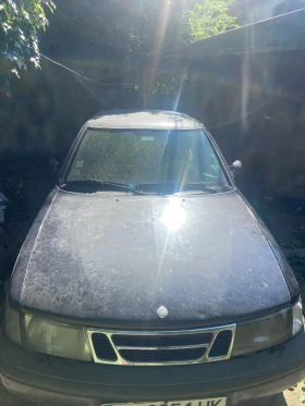     Saab 900 SE