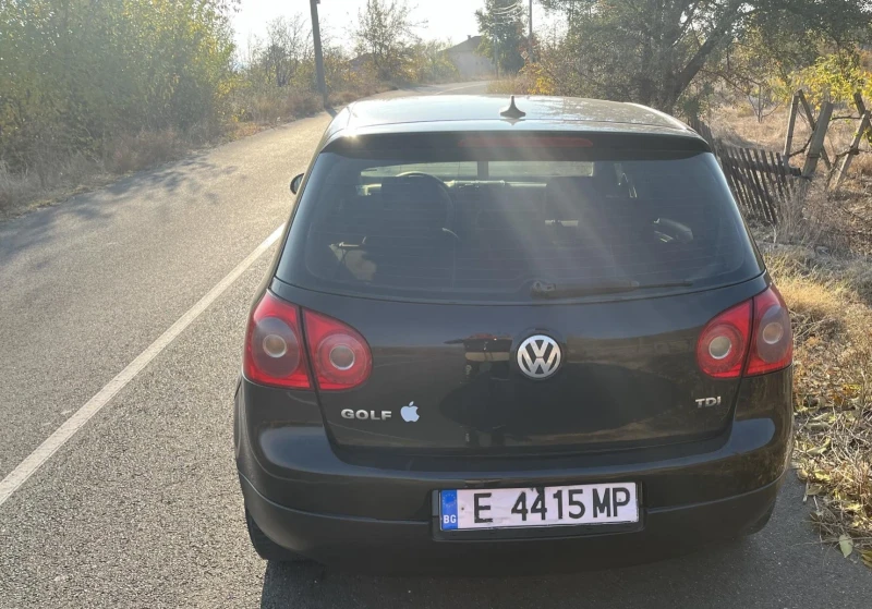 VW Golf, снимка 3 - Автомобили и джипове - 47824642