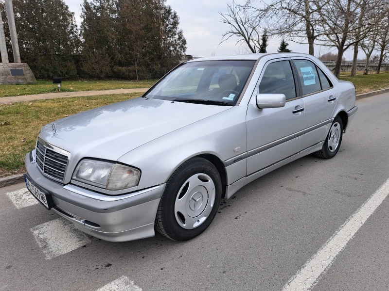 Mercedes-Benz C 220 CDI, снимка 1 - Автомобили и джипове - 48497118