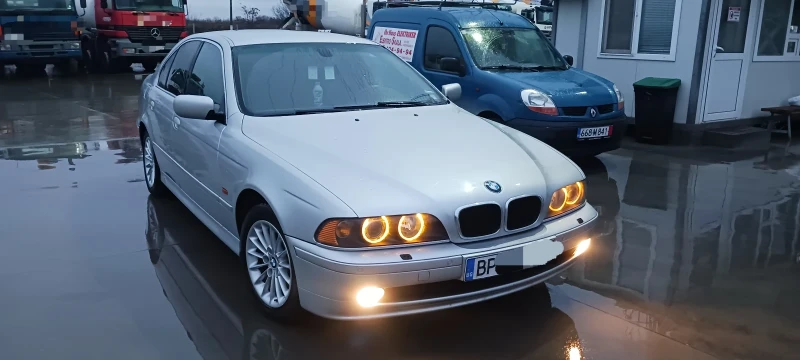 BMW 530 3.0D, снимка 3 - Автомобили и джипове - 48543936