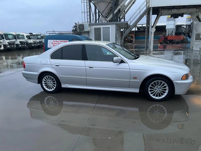 BMW 530 3.0D, снимка 4 - Автомобили и джипове - 48543936