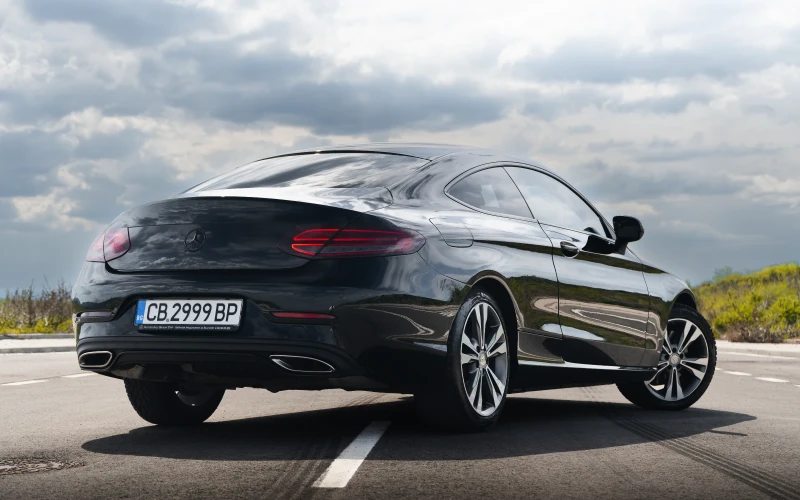 Mercedes-Benz C 200, снимка 2 - Автомобили и джипове - 52524346