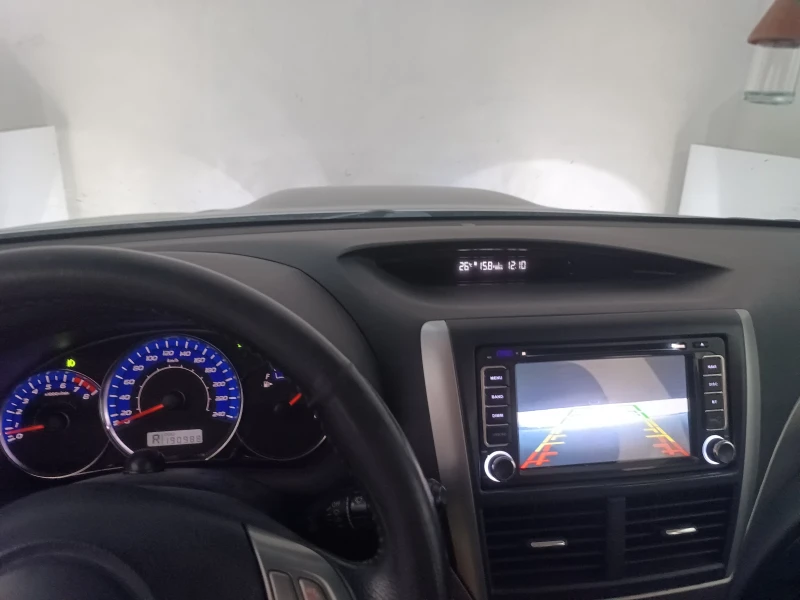 Subaru Forester, снимка 3 - Автомобили и джипове - 52741314