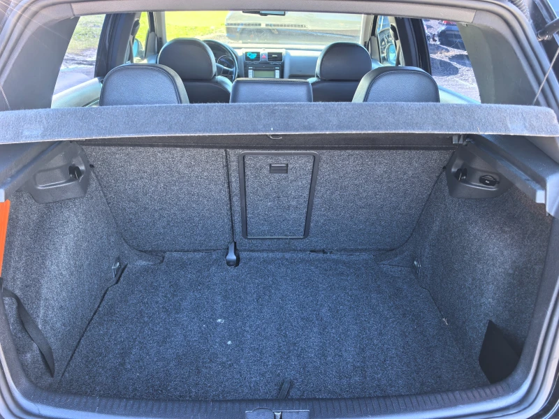VW Golf 2.0 GTI, снимка 11 - Автомобили и джипове - 52232657
