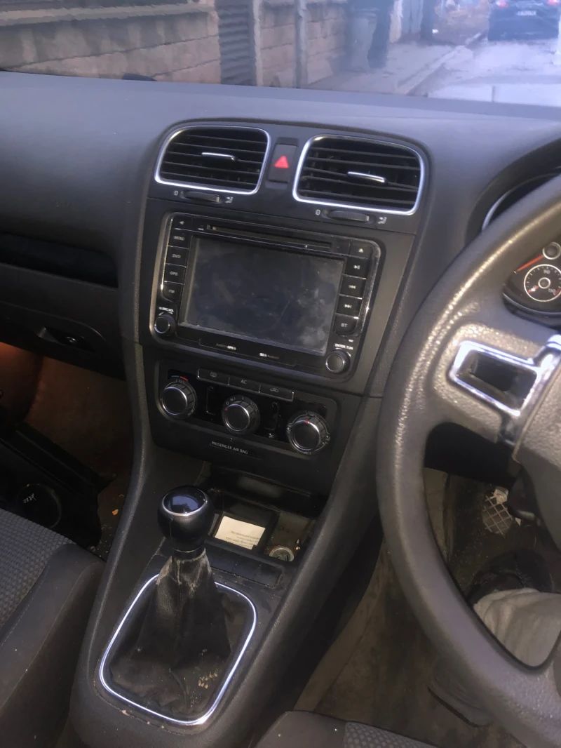 VW Golf, снимка 6 - Автомобили и джипове - 52276223