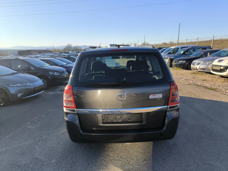 Opel Zafira 1.8i, снимка 5 - Автомобили и джипове - 52954634