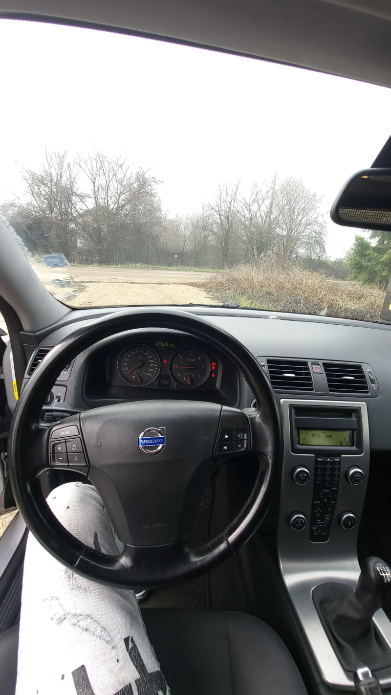 Volvo V50, снимка 8 - Автомобили и джипове - 53094760