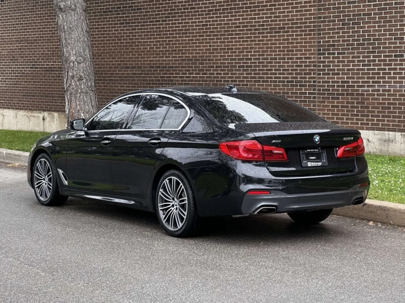 BMW 530 * xDrive * CARFAX * БЕЗ ПЪРВОНАЧАЛНА ВНОСКА, снимка 8 - Автомобили и джипове - 53214133