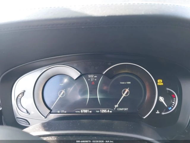 BMW 540 XDRIVE M PACK| DISTRONIC| HUD| HARMAN| SHADOWLINE, снимка 9 - Автомобили и джипове - 55198827