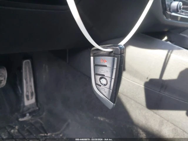 BMW 540 XDRIVE M PACK| DISTRONIC| HUD| HARMAN| SHADOWLINE, снимка 13 - Автомобили и джипове - 55198827