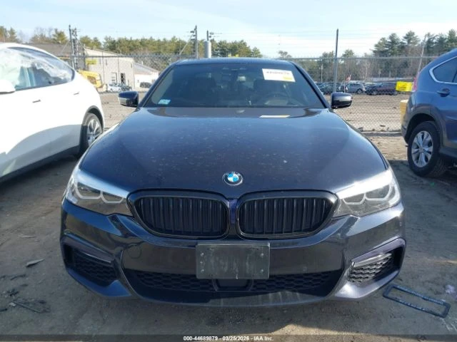 BMW 540 XDRIVE M PACK| DISTRONIC| HUD| HARMAN| SHADOWLINE, снимка 2 - Автомобили и джипове - 55198827