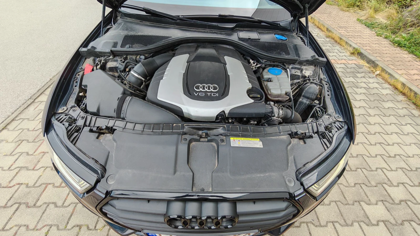 Audi A6 BITURBO 320PS full extri MATRIX, снимка 15 - Автомобили и джипове - 40636548