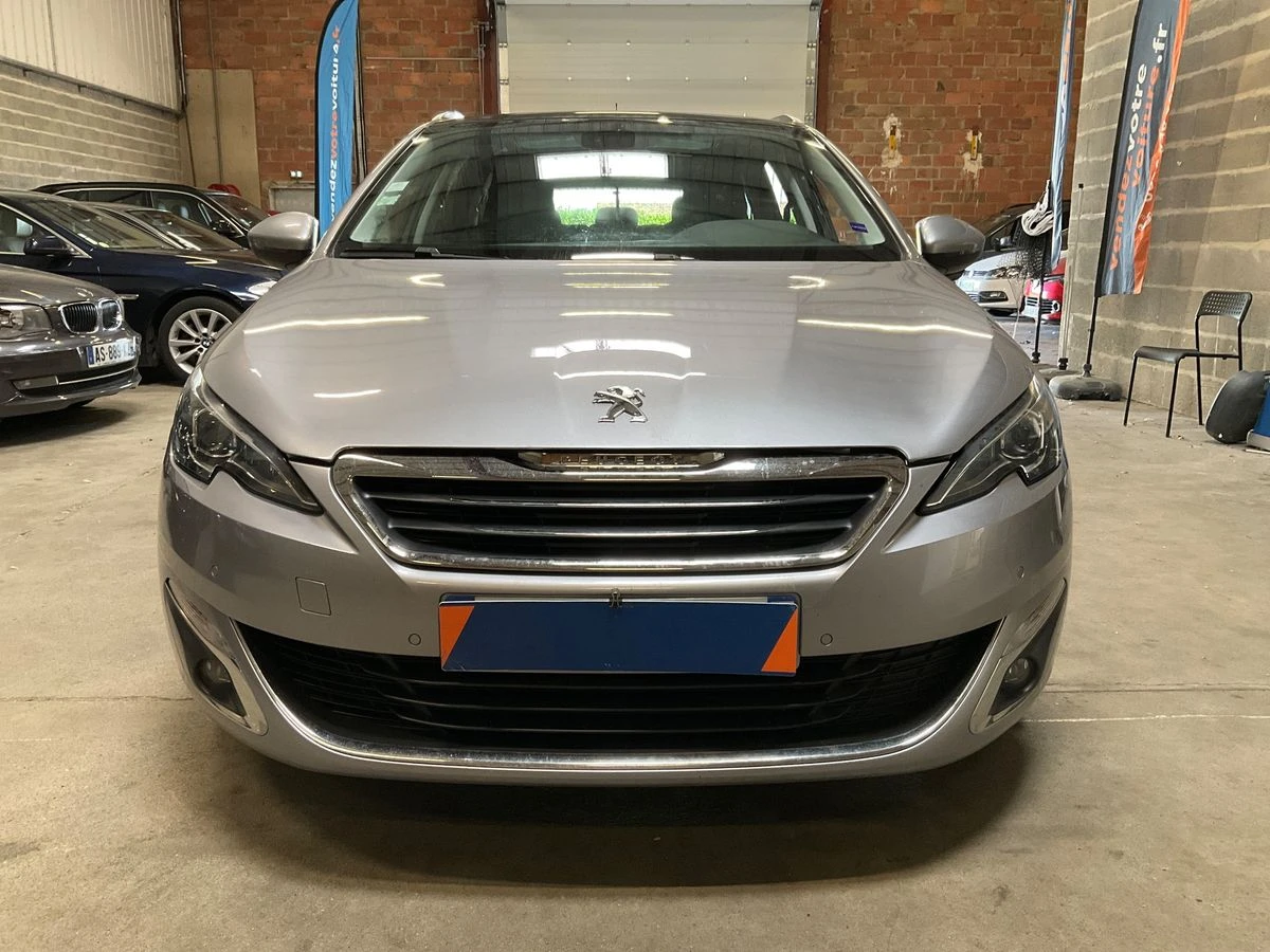 Peugeot 308 SW ALLURE 2.0 AUTO PANO - изображение 3