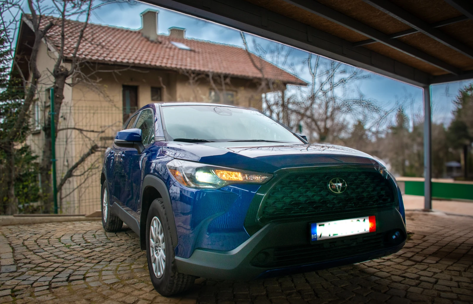 Toyota Corolla Cross 2.0 LE 4x4 - изображение 3