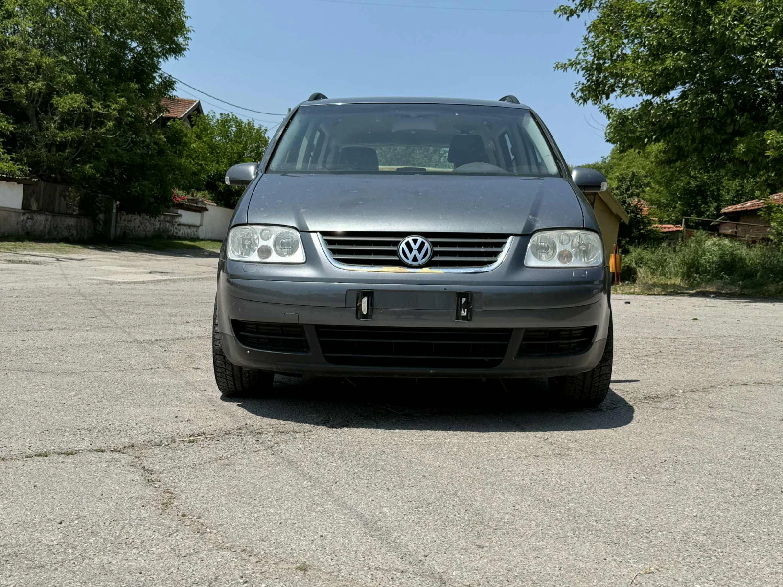 VW Touran 2.0 TDI 140 K.C - изображение 3