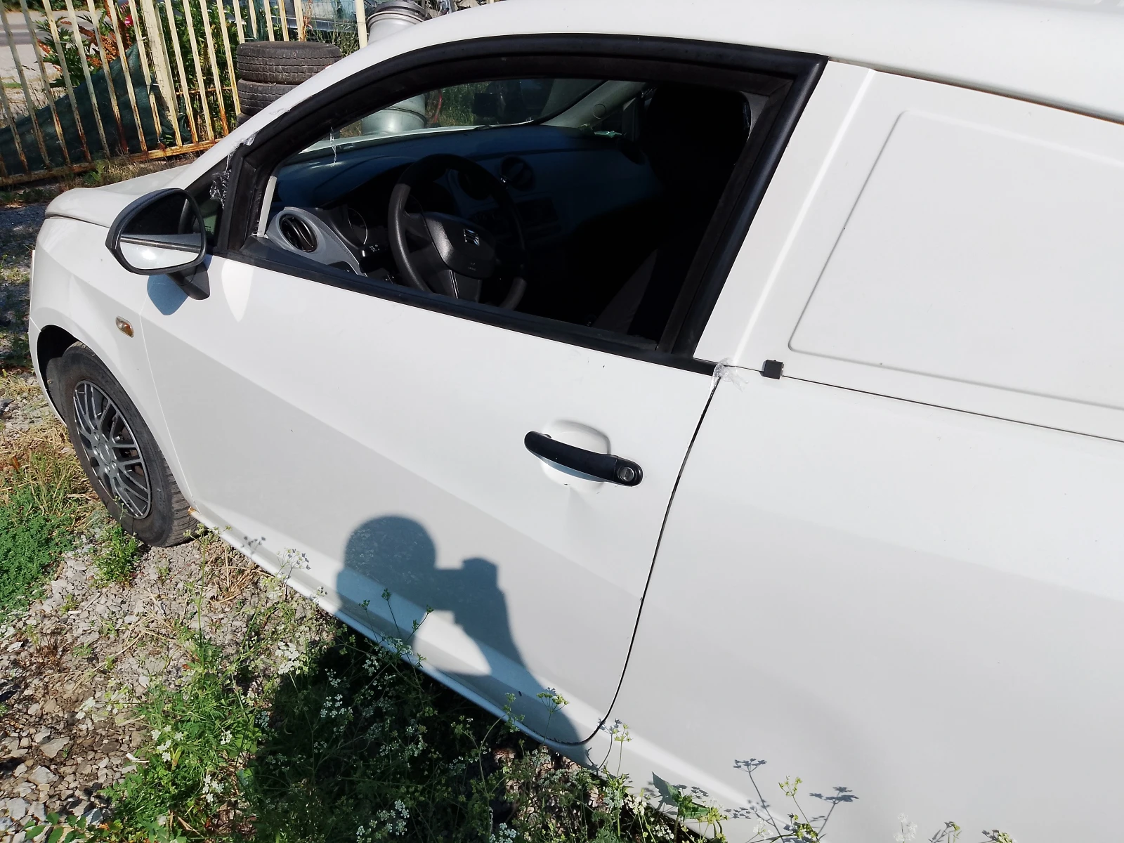 Seat Ibiza 1.2 tdi - изображение 4