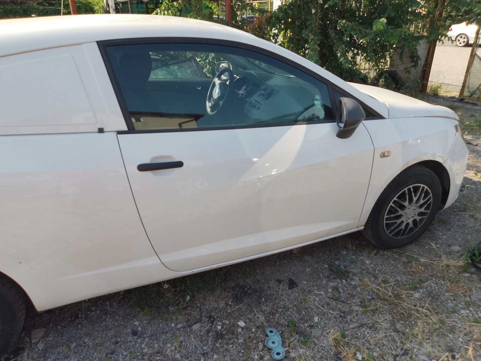 Seat Ibiza 1.2 tdi - изображение 9