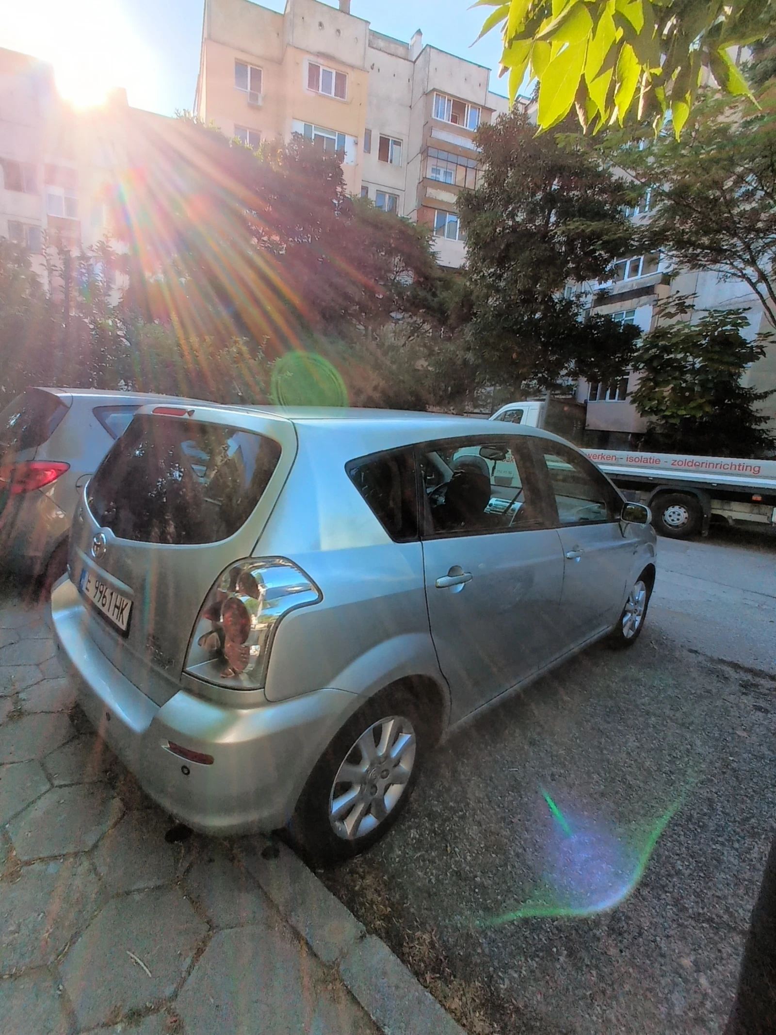 Toyota Verso 2.0 - изображение 6