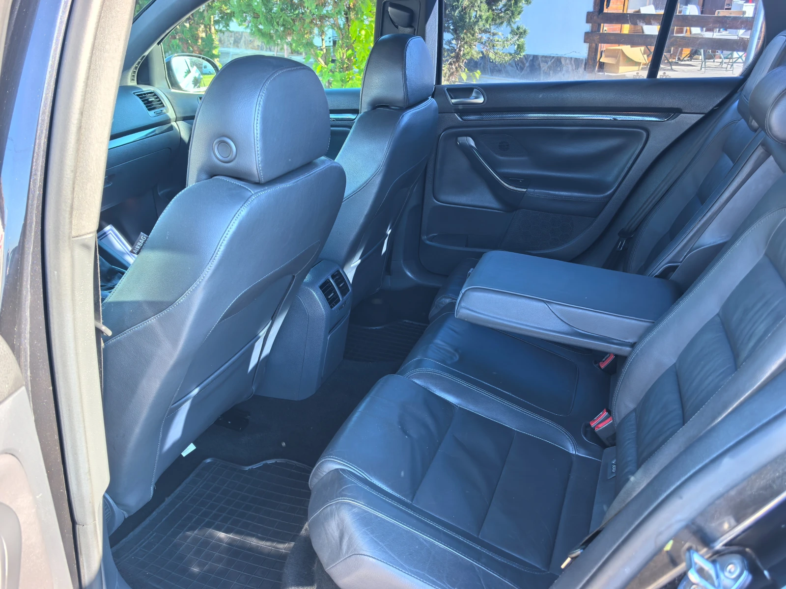 VW Golf 2.0 GTI | Mobile.bg — изображение 10